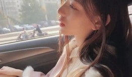 网红吃瓜微信头像女的,揭秘网络红人的魅力与争议