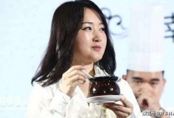 吃瓜娱乐杨钰莹视频播放,回忆杀！