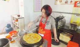 娱乐吃瓜酱摆摊,娱乐吃瓜酱的美食传奇