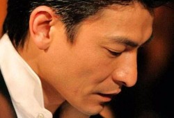 刘德华的姐姐爆料事件视频,揭秘娱乐圈不为人知的一面